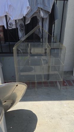 Acrylic house