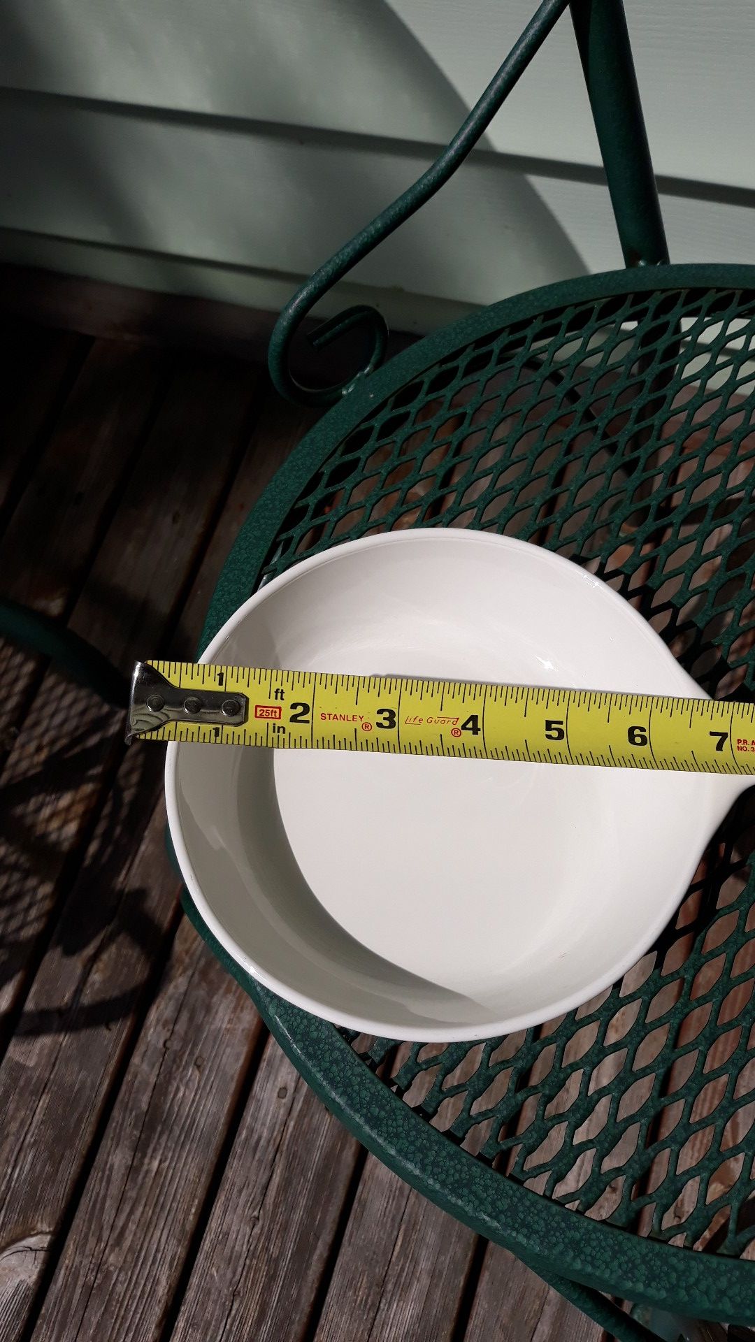 Corningware fry pan.8in diameter