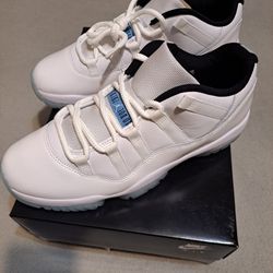 Retro 11 Low "Columbia"