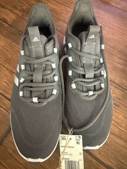 Adidas Women's size 7