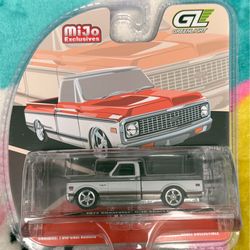 GreenLight 1972 Chevrolet C-10 Orange Raw CHASE