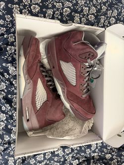 Jordan 5 burgundy size 13