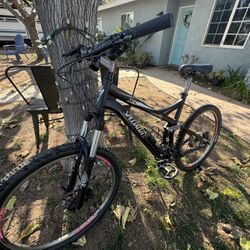 Specialized Mountain Bike