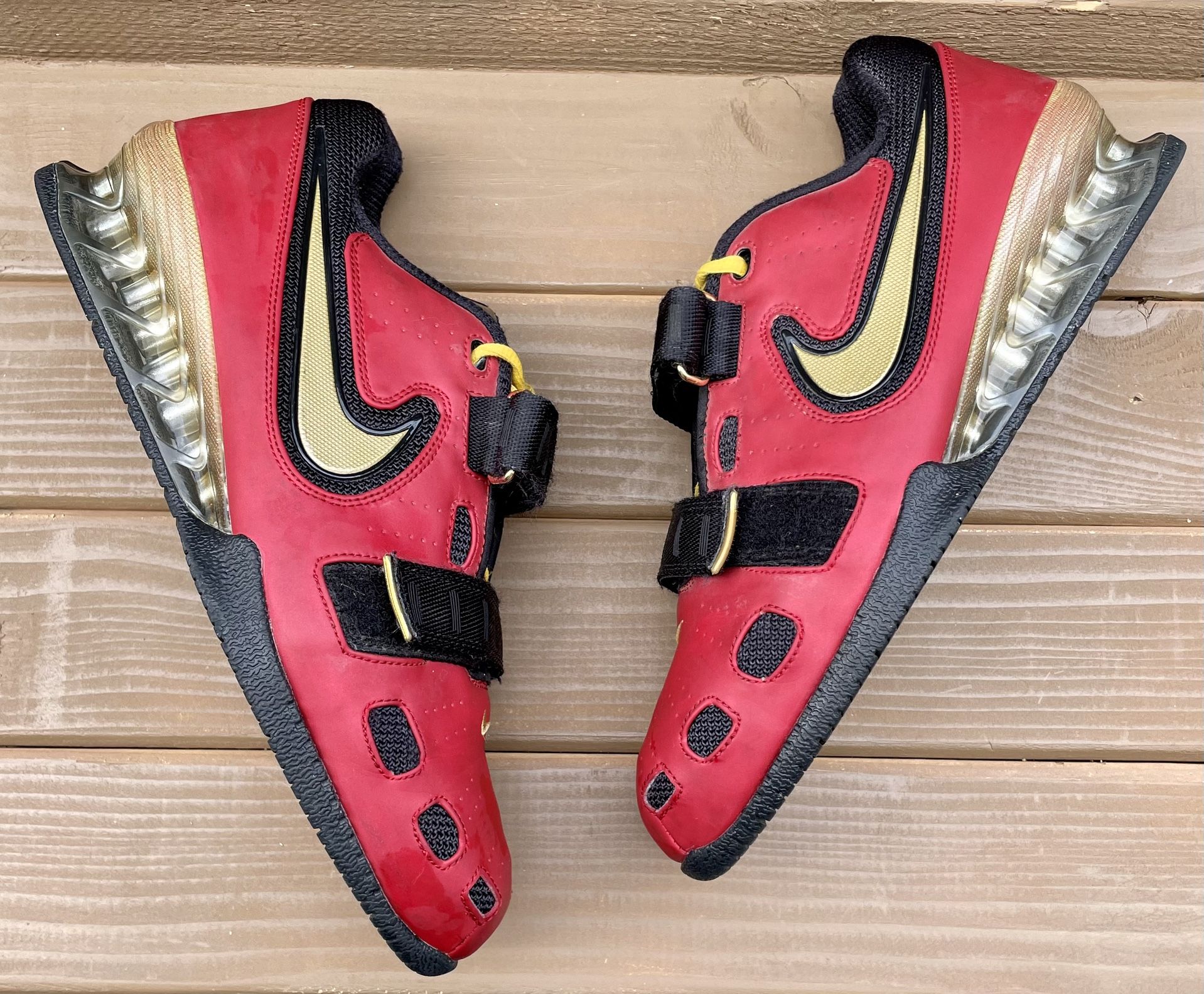 NIKE ROMALEOS 2 SHOES RED GOLD BLACK 476927-600 Sz 11 in Indian Land, - OfferUp