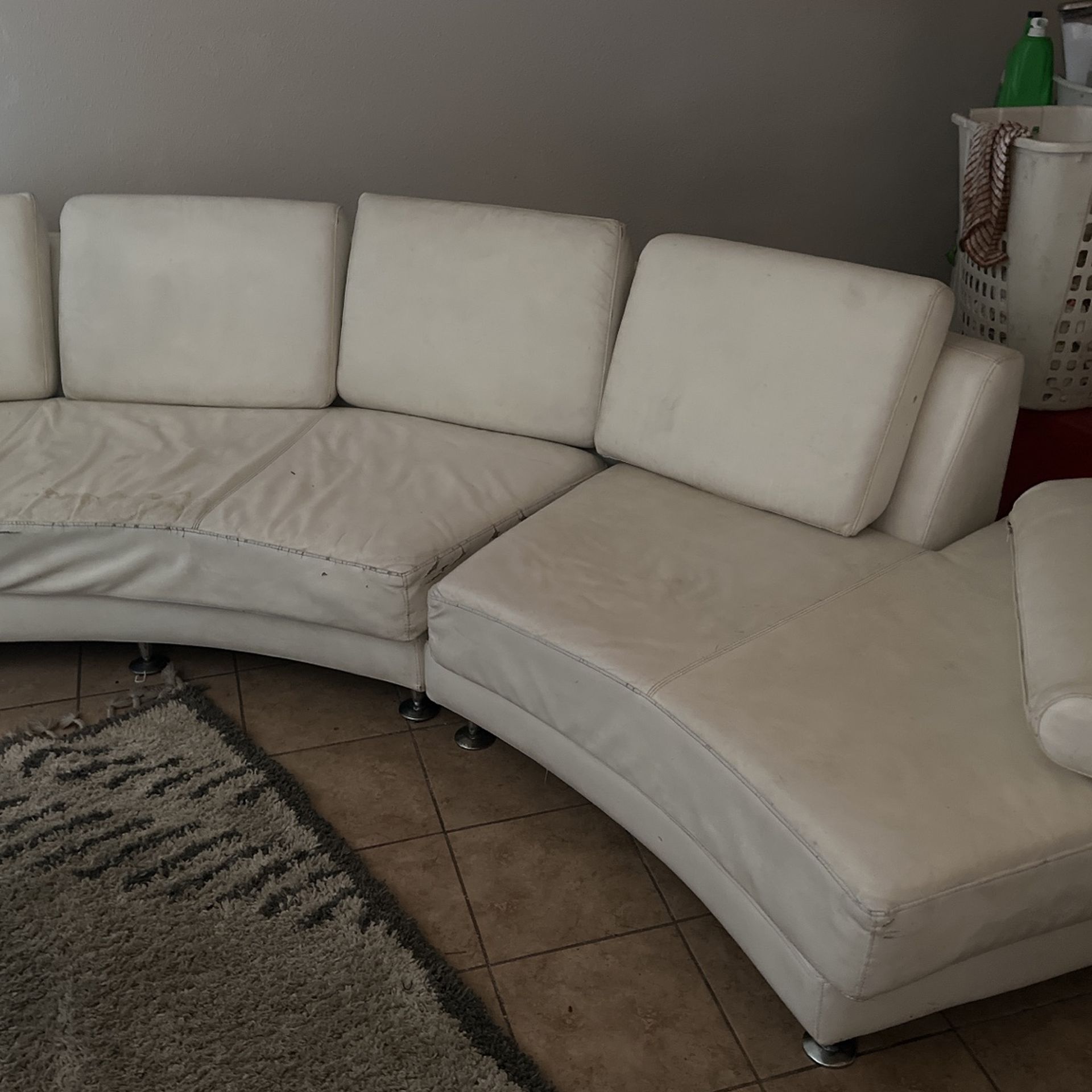 Italian Leather Couch And Sofa 