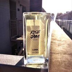 Lush Perfume- Rose Jam⚘️