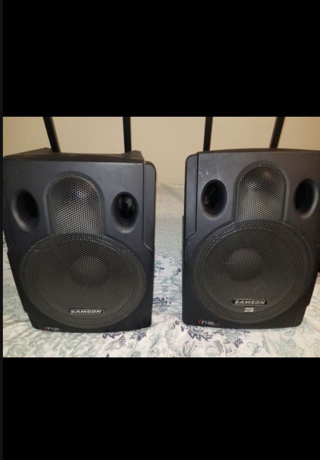 SAMSON XP200 power speakers (pair) $160