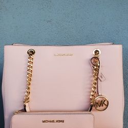 Michael Kors Large Baby Pink Tote And Wallet 