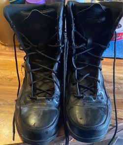 Men’s work boots