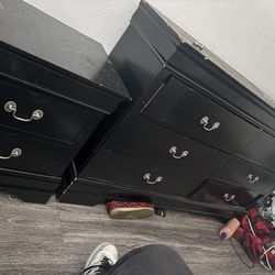 Dresser and night stand set