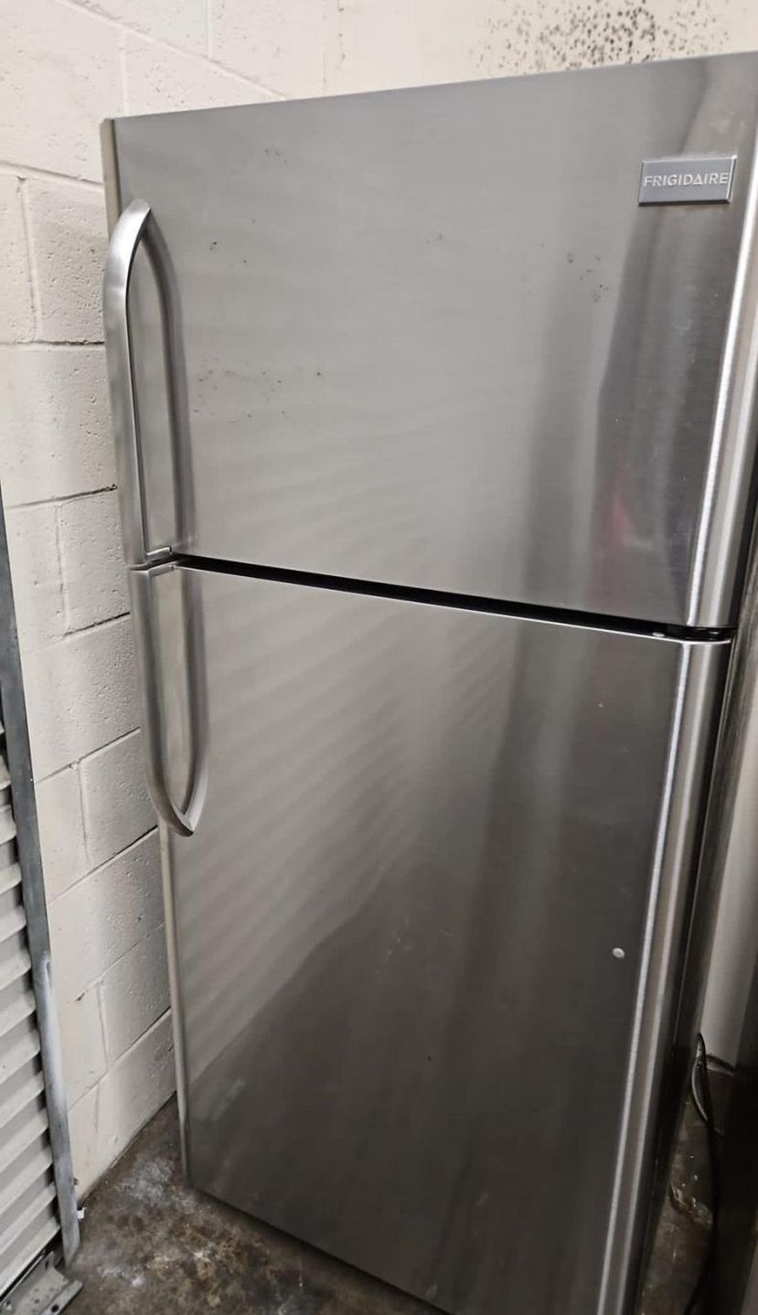 Frigidaire Top Mount Stainless Refrigerator Fridge