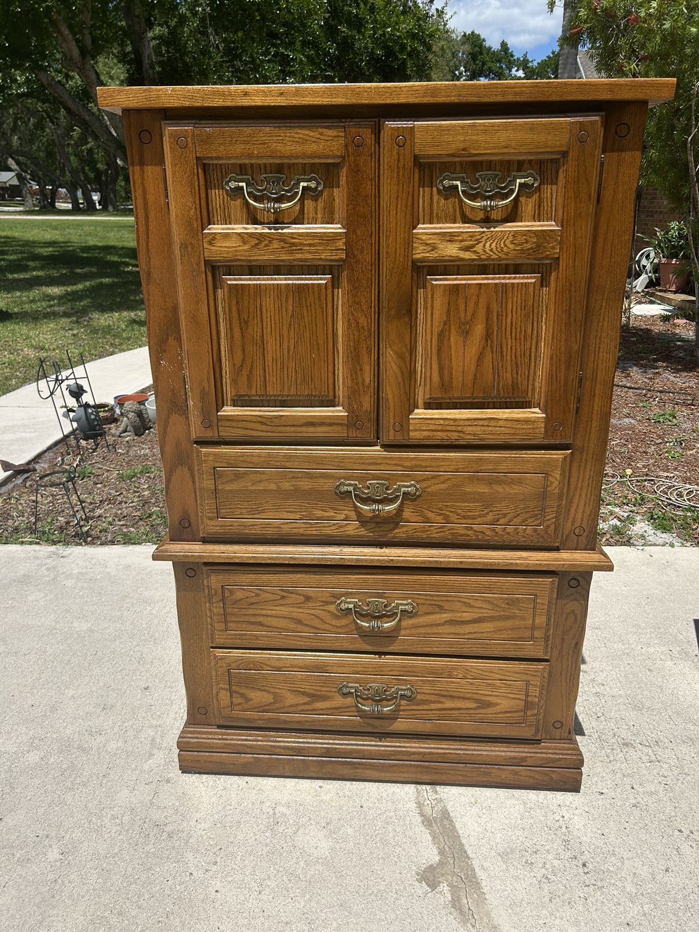 Armoire