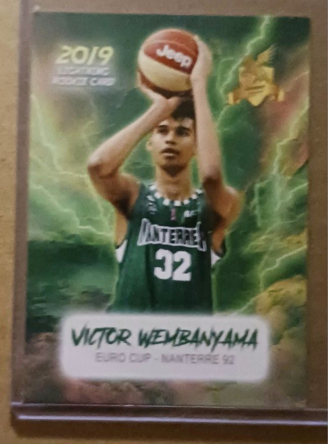Really Nice Victor Wembanyama 2023-24 Rookie Card