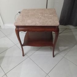 2 Living Room End Tables That Come As A Pair With Marble Top