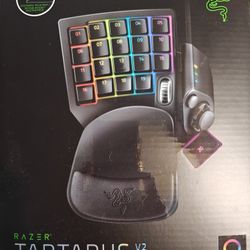 Razer Tartarus V2 Gaming Keypad