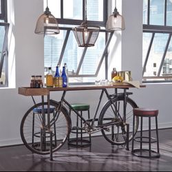 Stand up Desk / Game Room Bar Table