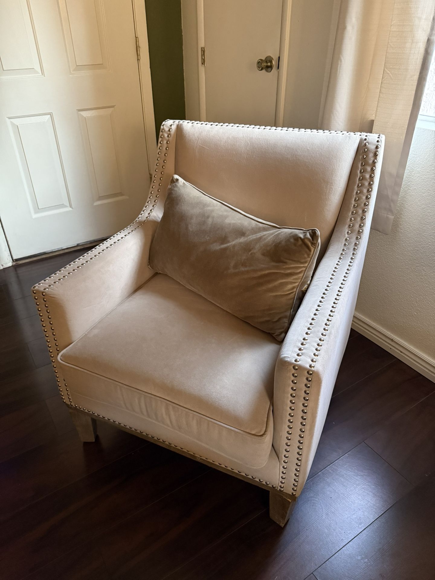 Accent Chair