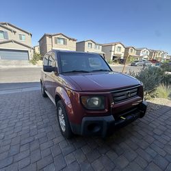 Honda Element – Flat Tow (RV Ready) + 2” Hitch – Clean & Maintained