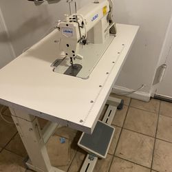 Sewing machine Juky ddl  5550N -7
