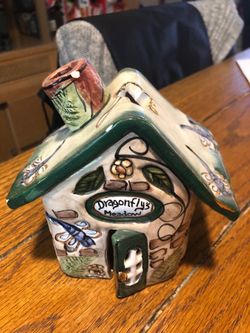 Dragonfly cottage tea candle holder