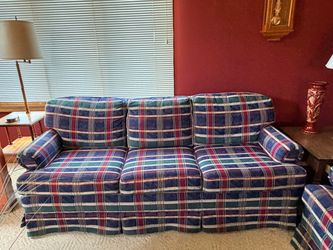 Free Plaid 3-Cushion Sofa / Couch