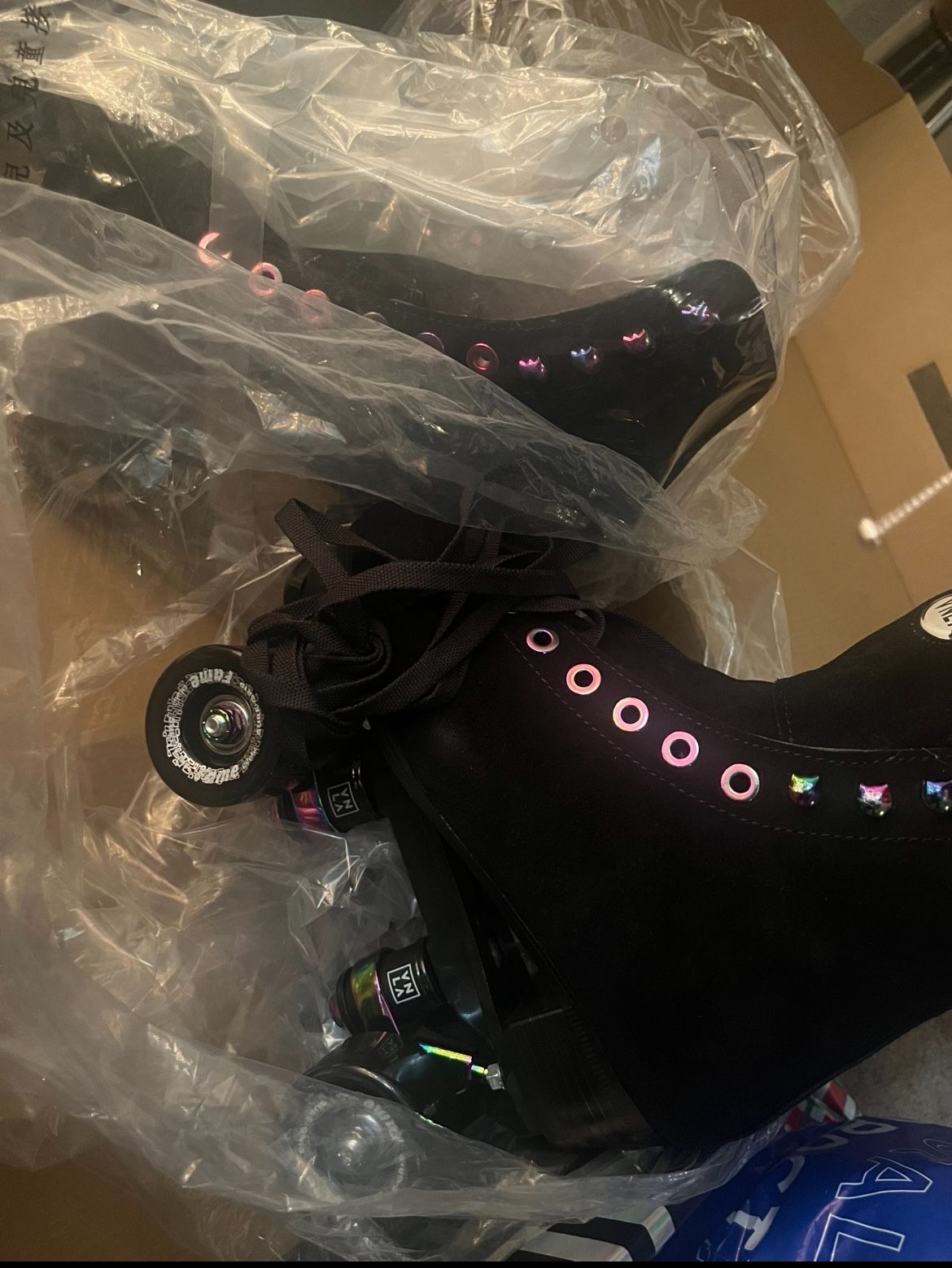 VNLA LUNA ECLIPSE INDOOR ROLLER SKATE Women's Size 7 Roller Skates Black