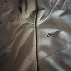 Grey Nike Tech Sweater