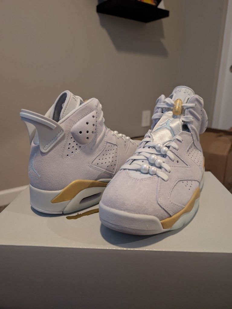 Jordan 6s Women Sz 8.5 Brand New