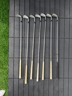 Titleist DCI 981 Irons ⛳️
