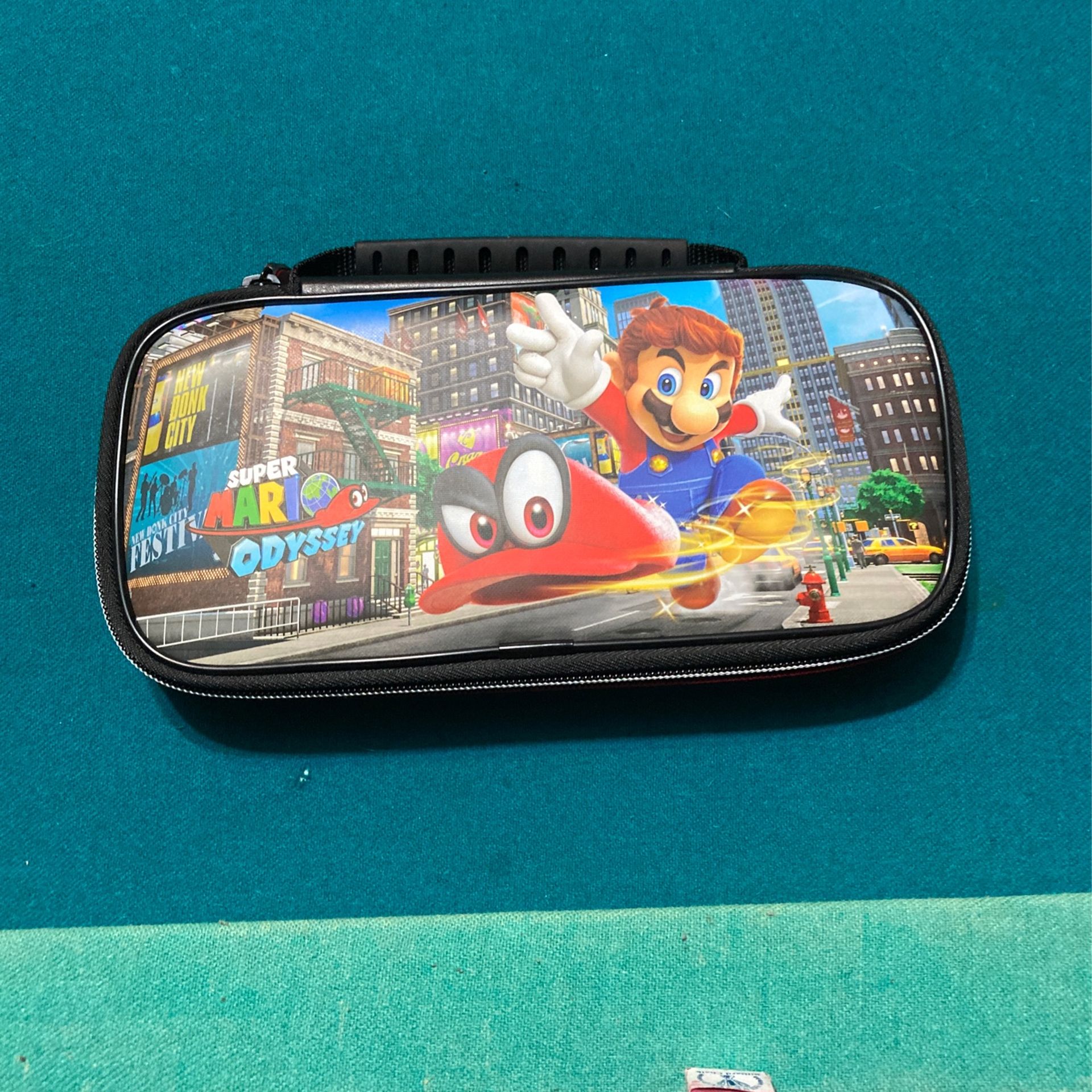 Nintendo Switch Super Mario Odyssey Case