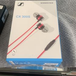 Sennheiser Headphones CX 300s Brand New