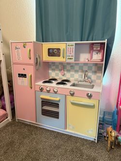 Kids Play Kitchen