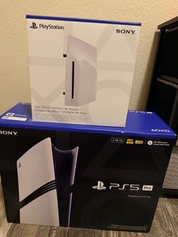 PS5 Pro 2TB + Disc Drive – Like New!