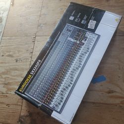 Behringer Mixer 24 Channel