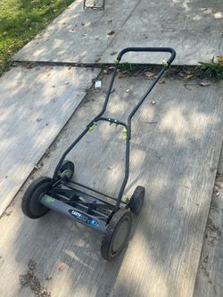 Manual Lawn Mower Grass Cutter 