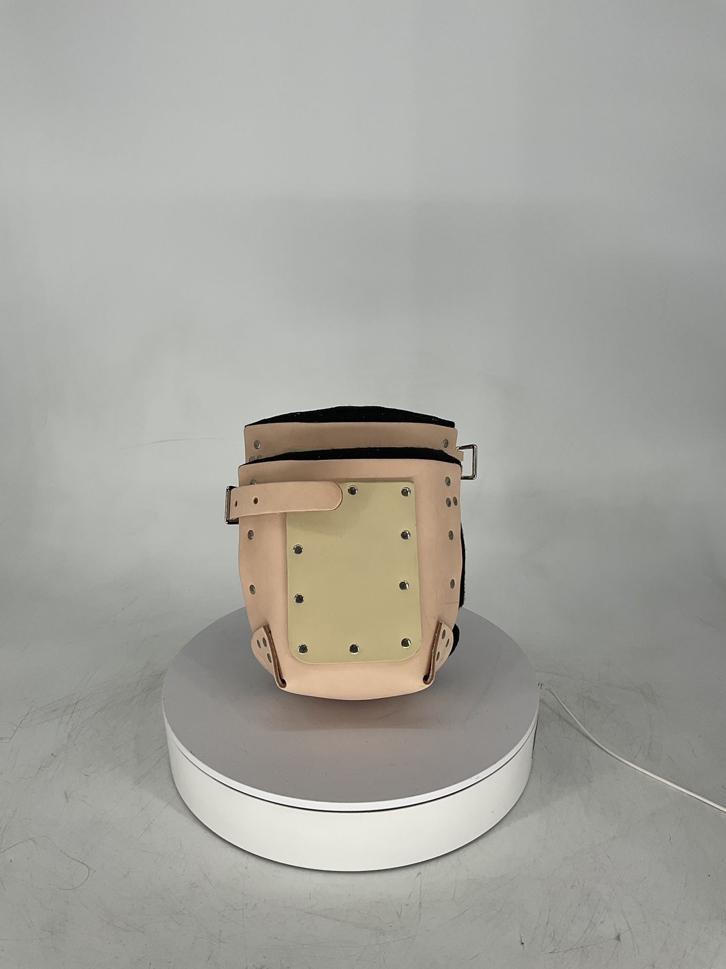 R&J LEATHERCRAFT Knee Pads, Top Grain Leather w/ Felt Double Pad, Neolite Sole, 1" Leather Strap - 311-1