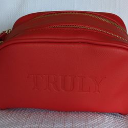 Truly Signature Vanity Case Candy Apple 