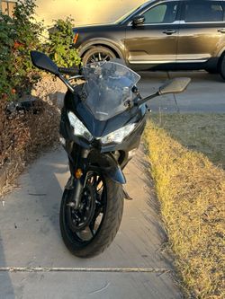 2023 Kawasaki Ninja 400