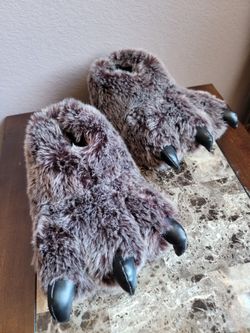 Claw Slippers