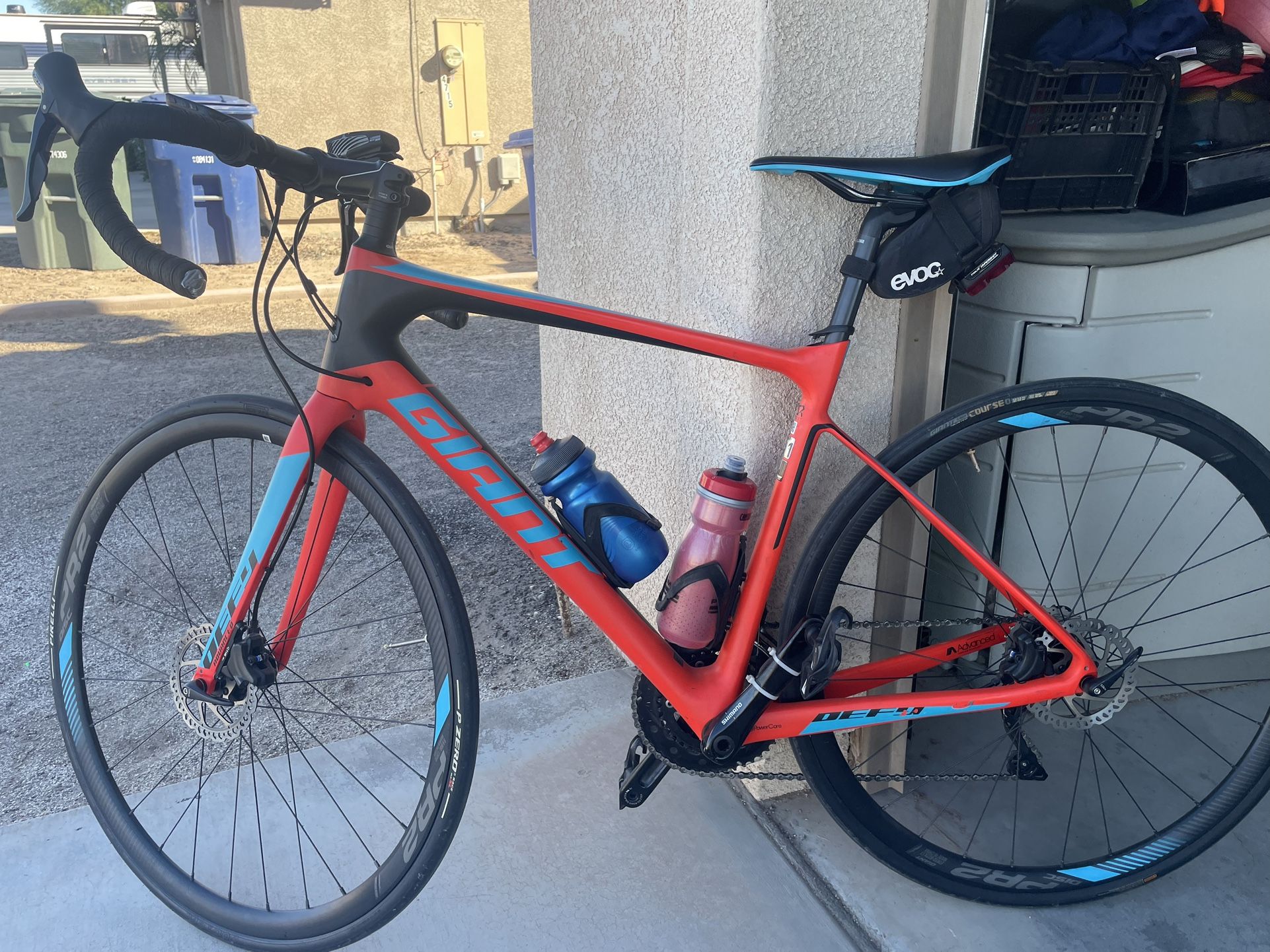 Road Bike- 2018 Defy Advanced 1