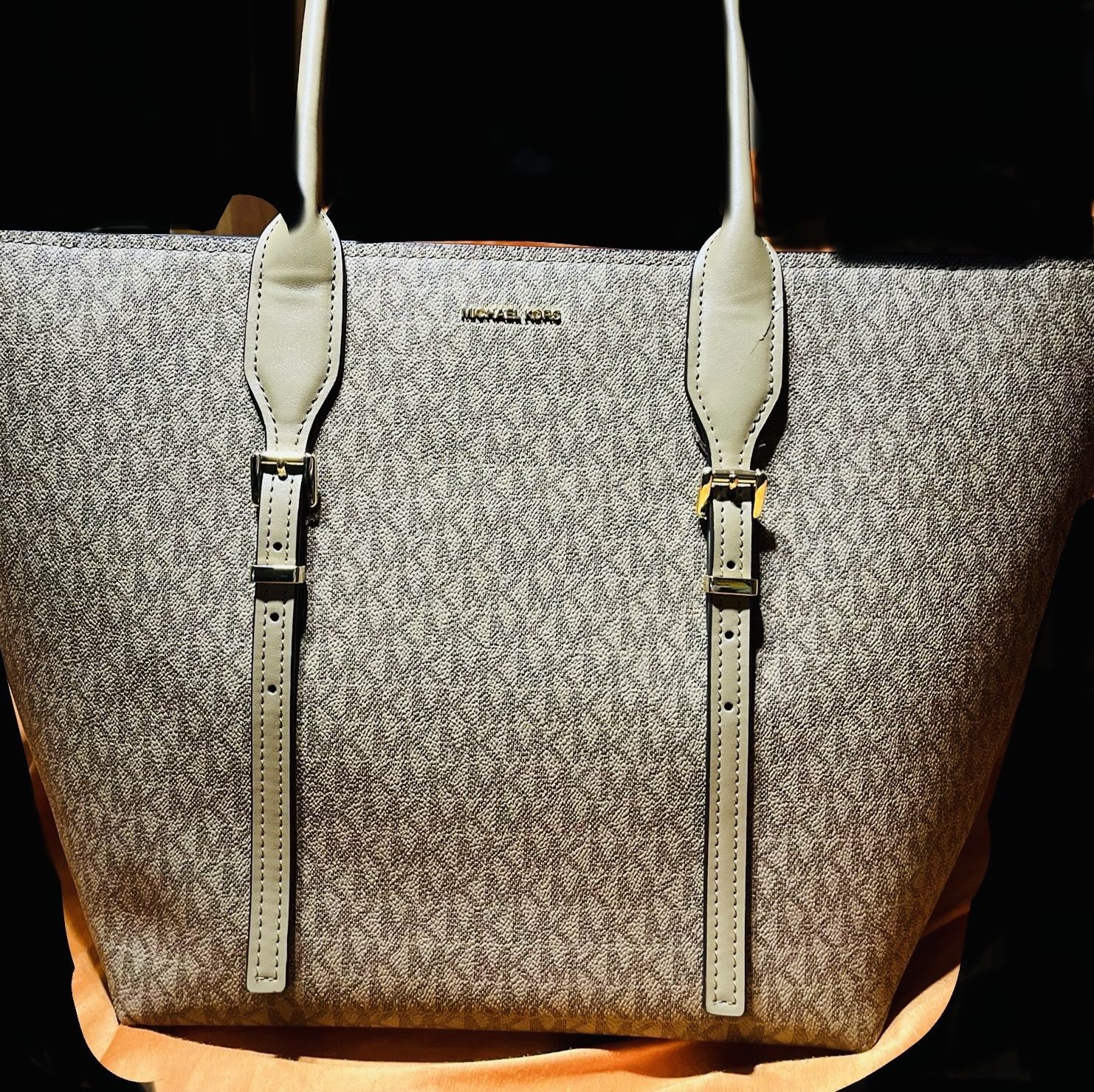 Michael Kors large women's tote bag