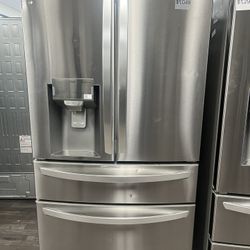Out Of Box / Dents Or Scratches Only / LG Stainless Steel 4 Door Fridge With Craft Ice Maker 