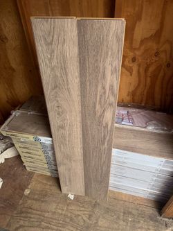 Traffic Master Sweetwater Oak 7 mm x 7.6 in. W Laminate Wood Flooring (26.8 sq. ft. /Case)