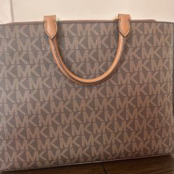 Mk Original Purse And Wallet