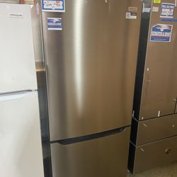 Frigidaire  GRBN2012AF 30 Inch Freestanding Bottom Freezer Refrigerator Ding/Dent Special!!!