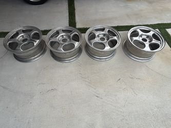 PORSCHE FORGELINE COMPETITION WHEELS RS-17 17X8 5X130 LUG PATTERN