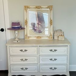 Dresser Vintage White 