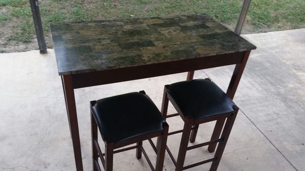 Small Bar Height Table With Two Stools For In San Antonio Tx Small Bar Height Table With Two Stools For In San Antonio Tx Offerup