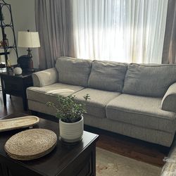 Living Room Set Couch/Loveseat Coffee Table & End Table