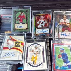 Football cards couple autographs